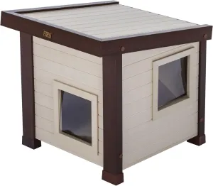 Outdoor Feral Cat House for Multiple Cats